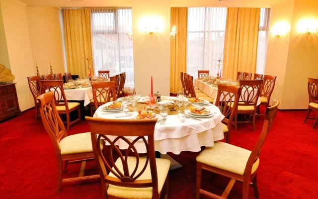 Hotel Maxim