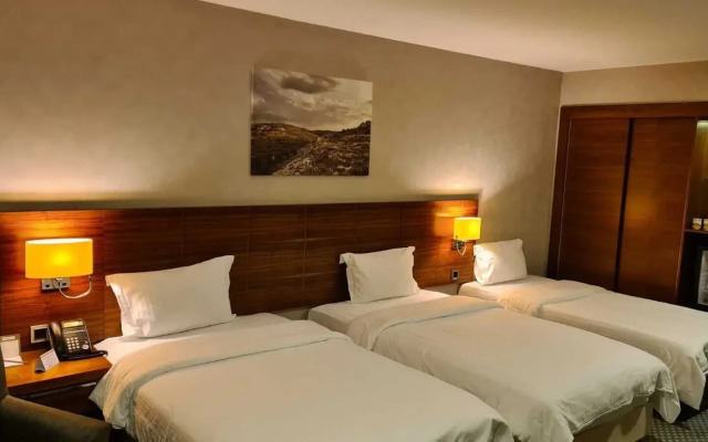 Nevali Hotel