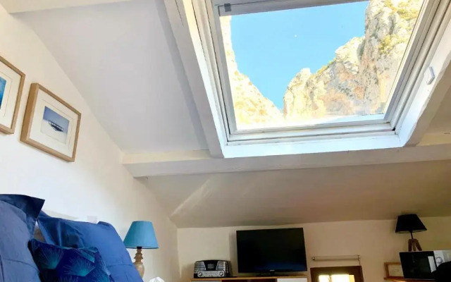 Le 1835, Studio Bleu-Coton