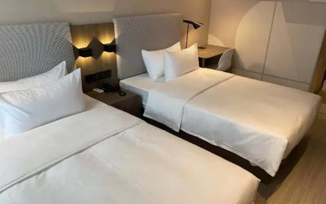 Hanting Hotel Beijing Communication Universit