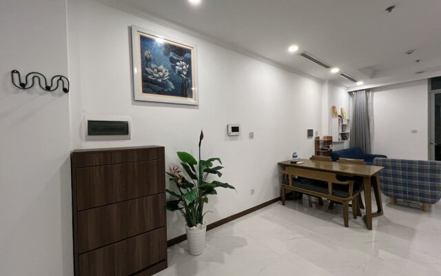 Landmark Apartment in Vinhomes Central Park