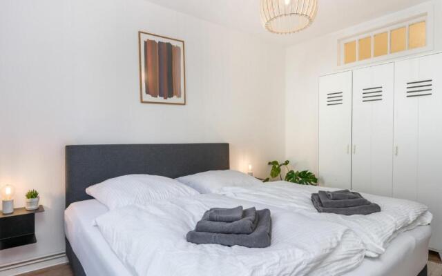FLATLIGHT - Shiny Apartment - Balcony - Central - Kitchen