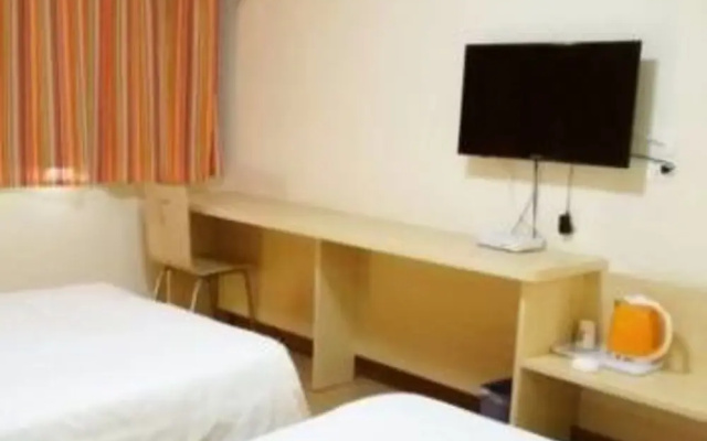 Huacheng Hotel