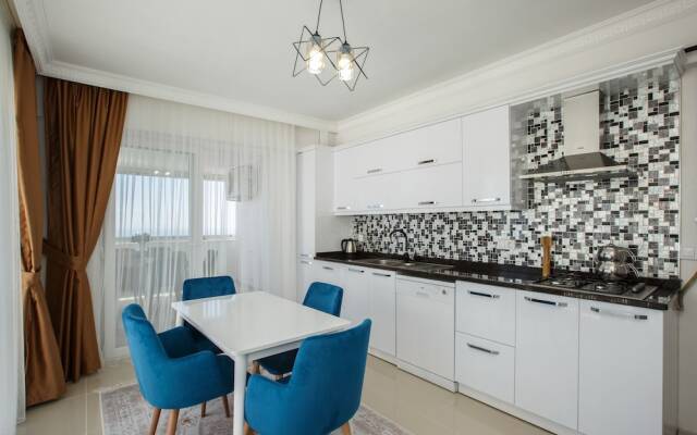 Golden Star Suites