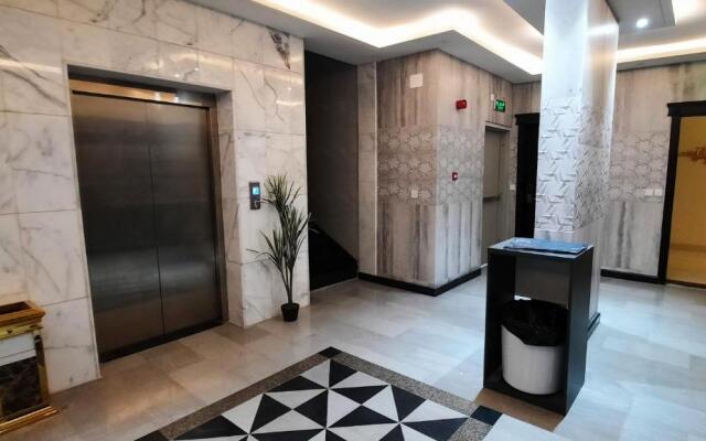 Golden Gewan Hotel