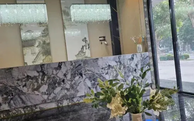 Manting Hotel (Dongfang High-Speed Rail Station)
