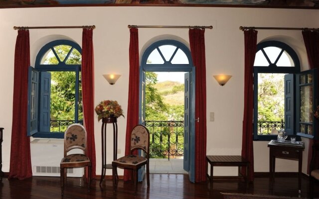 Villa Kynthia