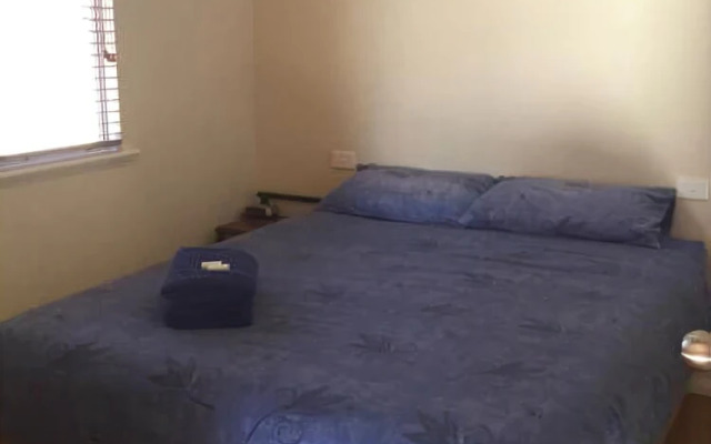 Outback Oasis Caravan Park