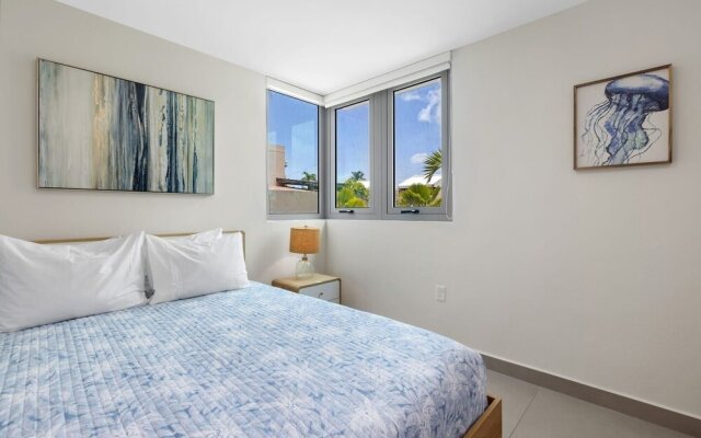 2bd Ocean View At Condado Beach, San Juan +parking 2 Bedroom Apts by Redawning