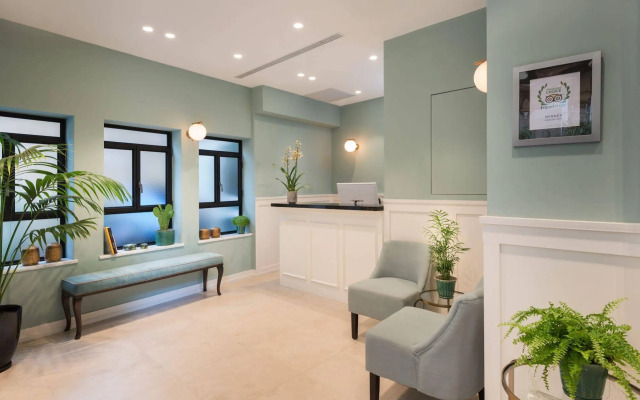 Dizengoff Suites Hotel