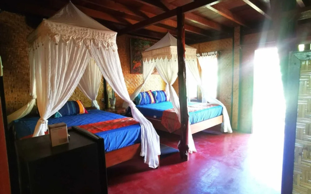 Kampung Meno Bungalows – Guest Rooms – Gili Meno