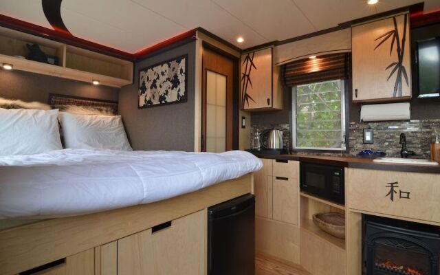 Seattle Glamping - Zen Den