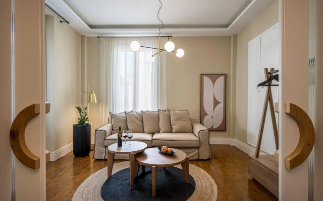 Sofia's Lemontree 3-bed House in Agios Nikolaos