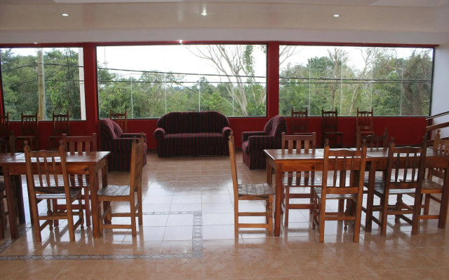 Raices Nuevo Apart Hotel