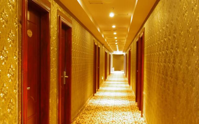 Kunming July Hotel