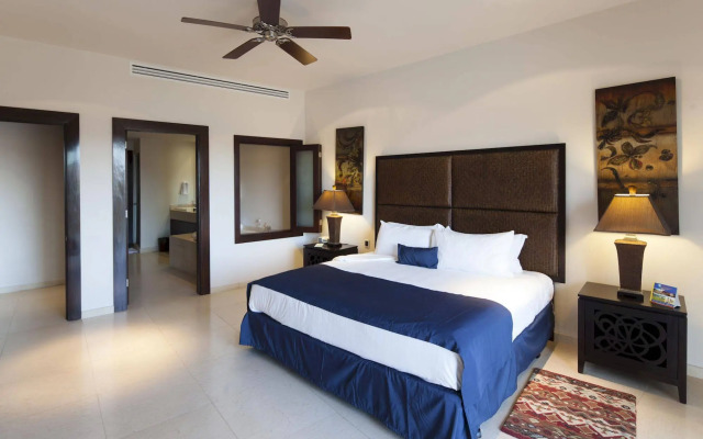 Puerta Cortes Residences