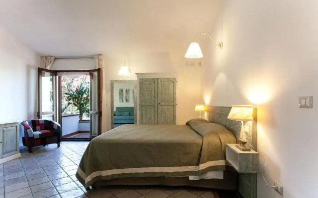Villa 6 Camere Bagni, Piscina, Wifi, Animali, M200