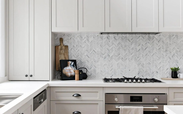 THE CONDO AT GERROA Gerroa 4pm Check Out Sundays