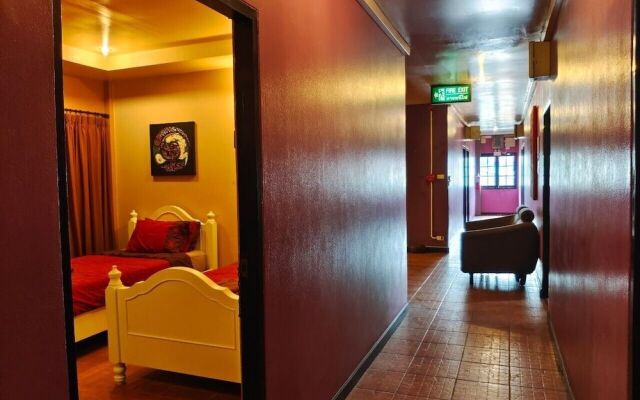 Wualai Boutique by Lanna Oriental