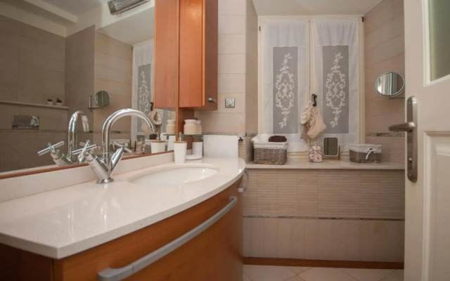 Old Square "Stone Pearl"