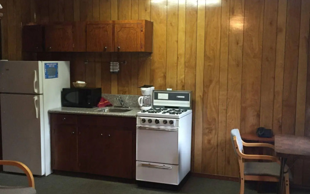 Evening Star Motel