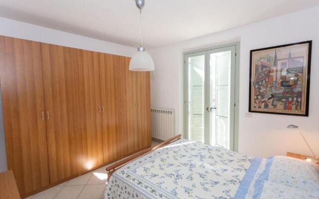 Appartamento con terrazza sul mare