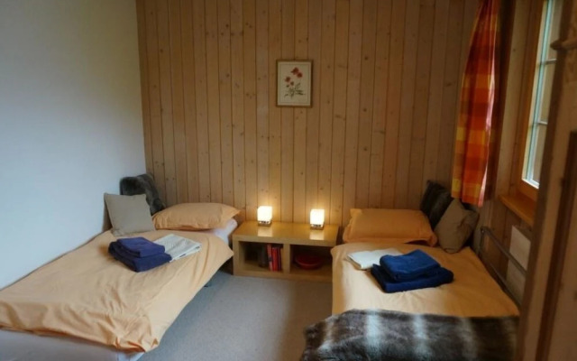 Halten Zweisimmen in Zweisimmen