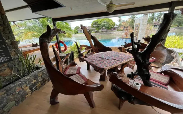 Rock Garden E28 Pool villa