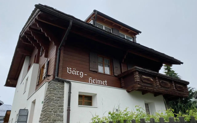 Stilvolle grosszügige 7.5 Zi Maisonette Wohnung 10 Pers