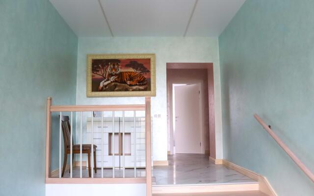 Pro.Apartment (Pro.Apartment) on 17 Potemkin Street