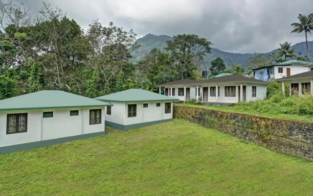OYO Flagship 703709 Mankulam Misty Mountain View
