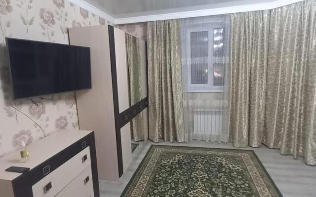 Чистая уютная квартира в доме комфорт класса 112