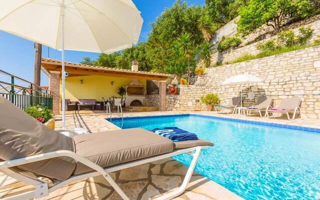 Villa Aris Large Private Pool Walk to Beach Sea Views A C Wifi - 2453