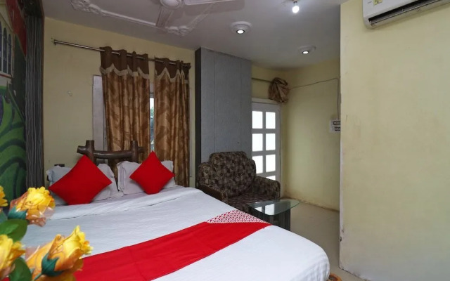 Green Villa by OYO Rooms