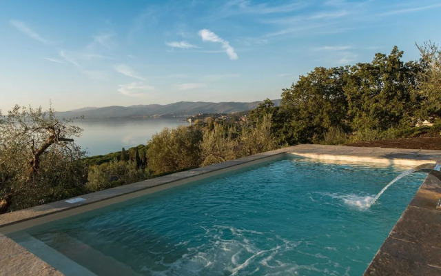 Holiday Home in Magione With Lake View & Pool