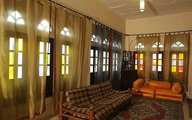 Khaas Bagh, Heritage Hotel