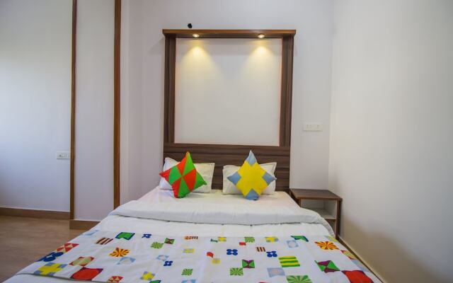 OYO 15125 Home Modern Studio Near Mall De Goa