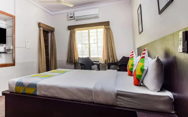 OYO Home 11874 Cozy Villa