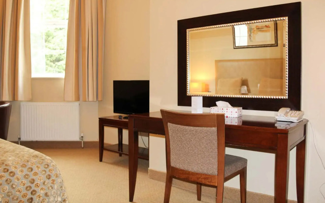 Oriel Hotel