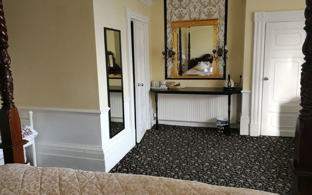 Regency Hotel