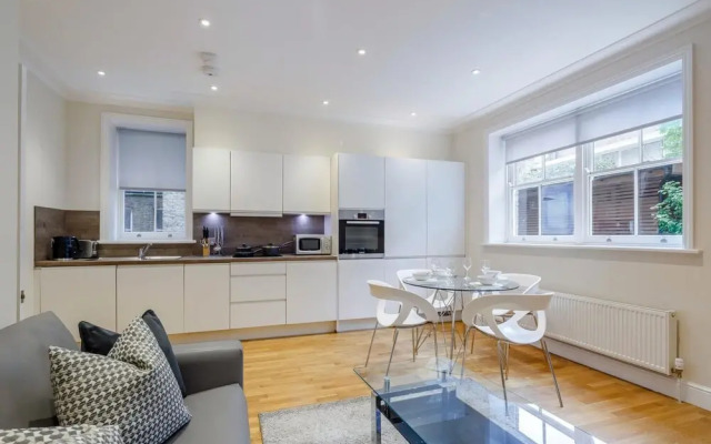 Outstanding and Cosy 2 Bedroom Apartment, London