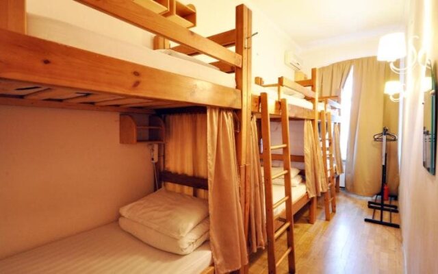Avord Hostel