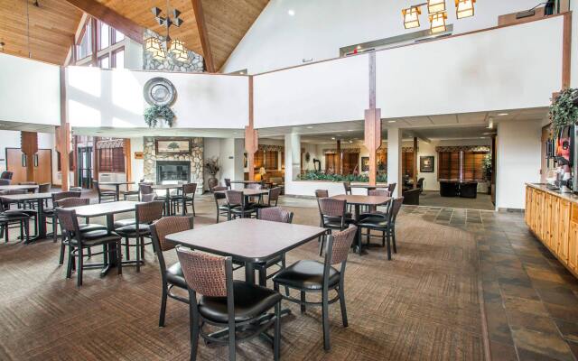 Holiday Inn Express & Suites Hayward by IHG