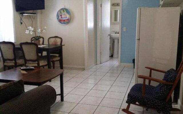 Eamon James Apartments & Suites