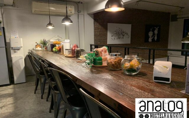 Analog Hostel