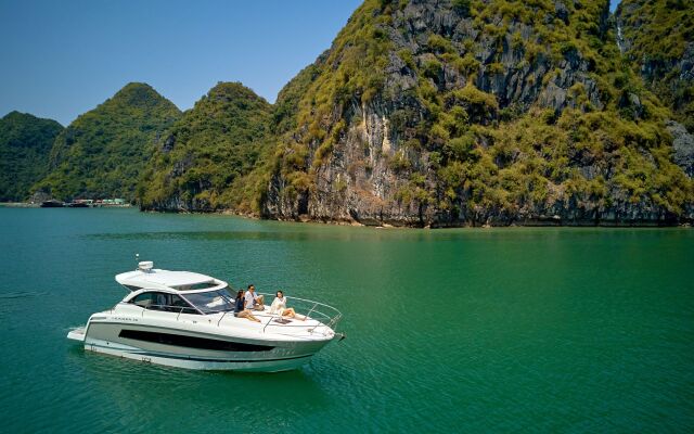 Vietyacht Marina Club - Halong Bay Cruise