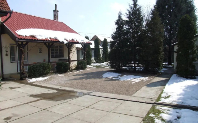 Family Apartman Harkány