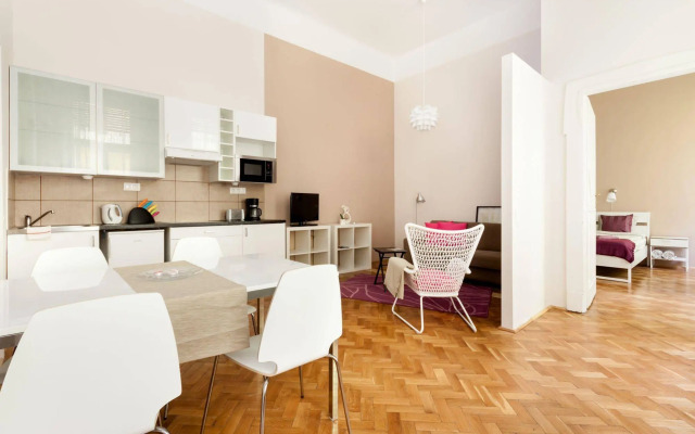 Budapestay Apartments