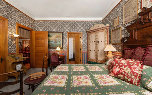 The Dempsey Manor Bed & Breakfast Inn