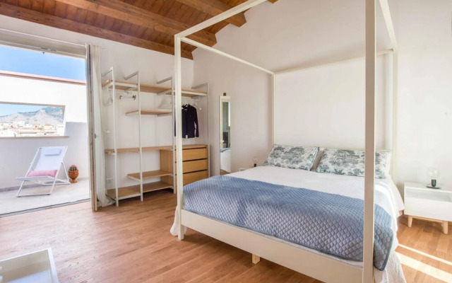 Cassaro Apartment con Terrazza by Wonderful Italy